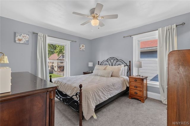 2215 Pierce Avenue, Niagara Falls, NY 14301