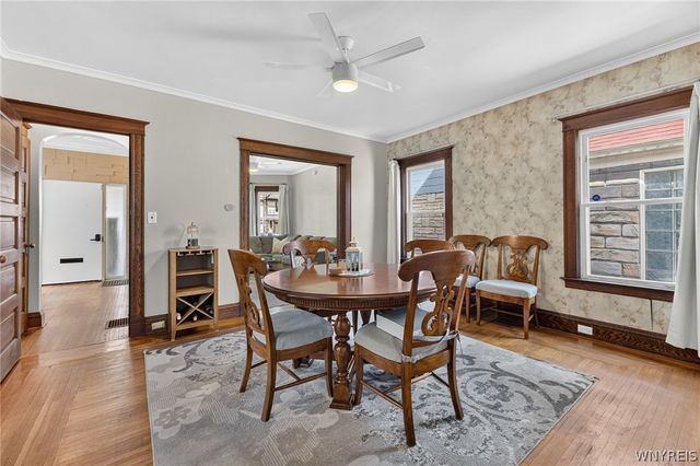 2215 Pierce Avenue, Niagara Falls, NY 14301