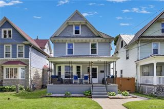 2215 Pierce Avenue, Niagara Falls, NY 14301