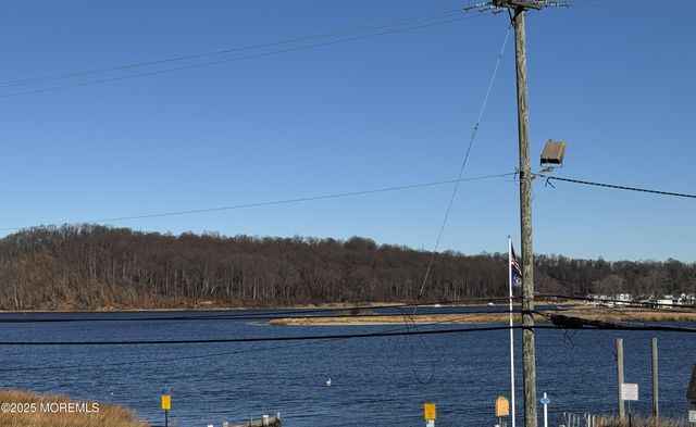 8 Avenue Of Two Rivers, Rumson, NJ 07760