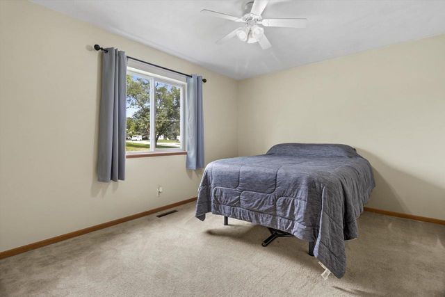 325 W Rice Drive, Beloit, WI 53511
