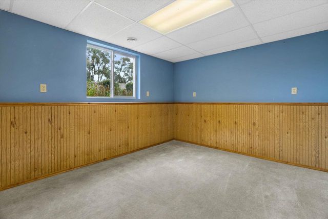 325 W Rice Drive, Beloit, WI 53511