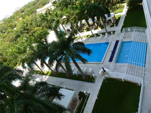 2627 S Bayshore Drive 1008, Miami, FL 33133