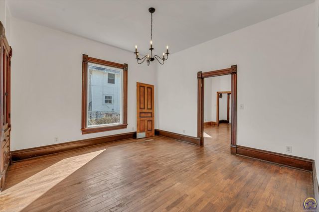 1192 SW Fillmore ST, Topeka, KS 66604