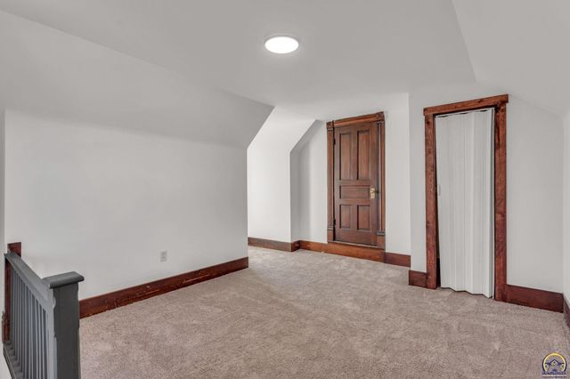 1192 SW Fillmore ST, Topeka, KS 66604