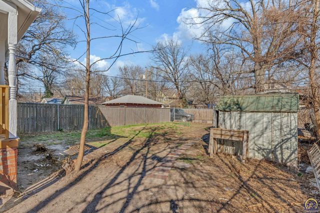 1192 SW Fillmore ST, Topeka, KS 66604