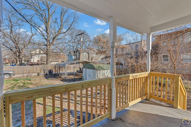 1192 SW Fillmore ST, Topeka, KS 66604