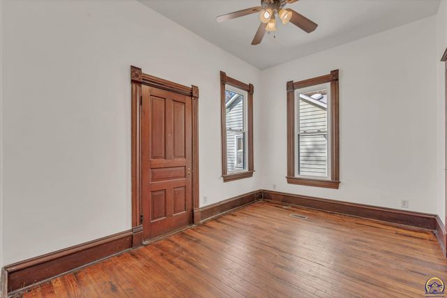 1192 SW Fillmore ST, Topeka, KS 66604