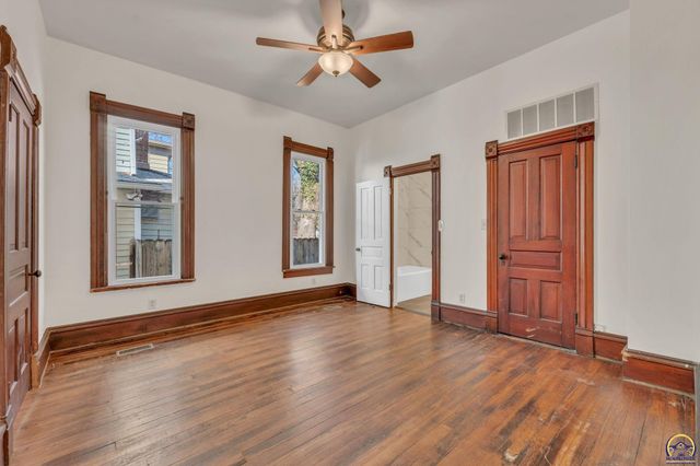 1192 SW Fillmore ST, Topeka, KS 66604