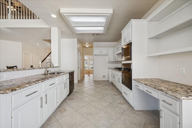 3311 Almond Creek Drive, Houston, TX 77059