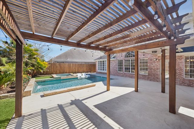 3311 Almond Creek Drive, Houston, TX 77059