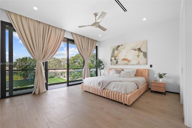 255 Capri Ave, Lauderdale By The Sea, FL 33308