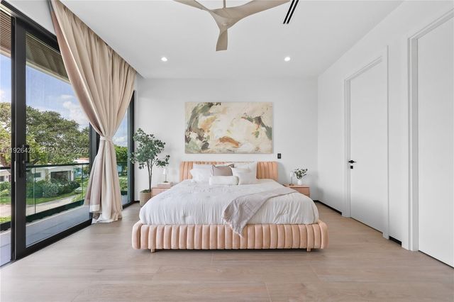 255 Capri Ave, Lauderdale By The Sea, FL 33308