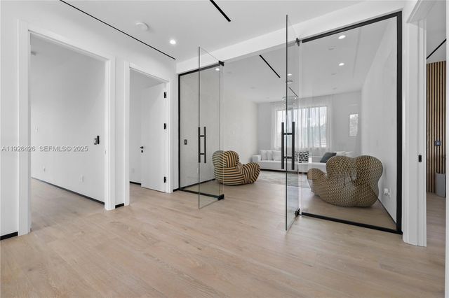 255 Capri Ave, Lauderdale By The Sea, FL 33308