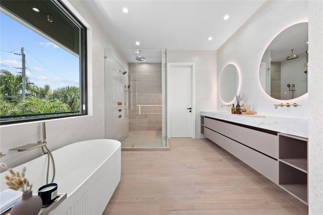 255 Capri Ave, Lauderdale By The Sea, FL 33308