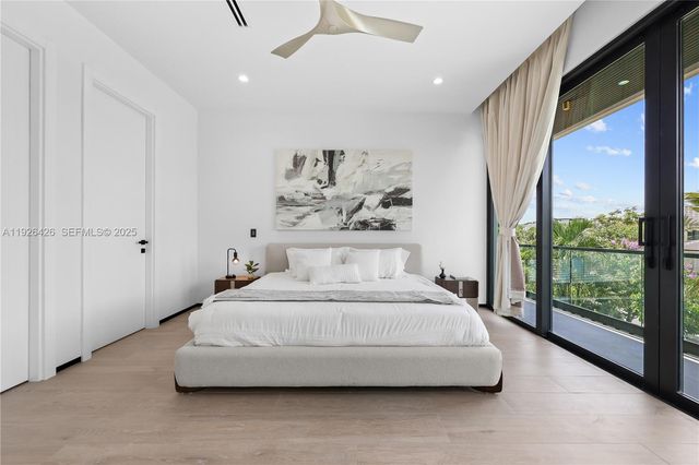 255 Capri Ave, Lauderdale By The Sea, FL 33308