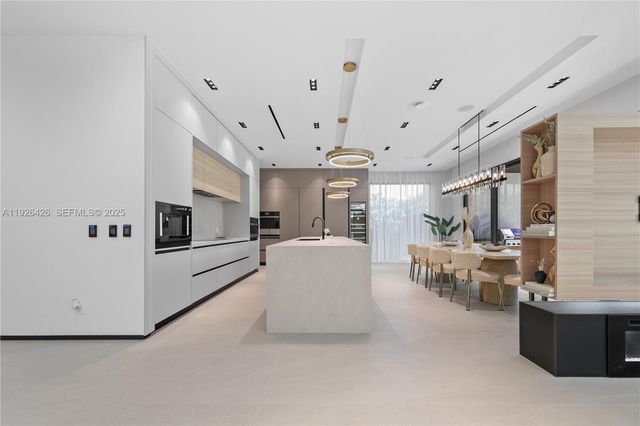 255 Capri Ave, Lauderdale By The Sea, FL 33308