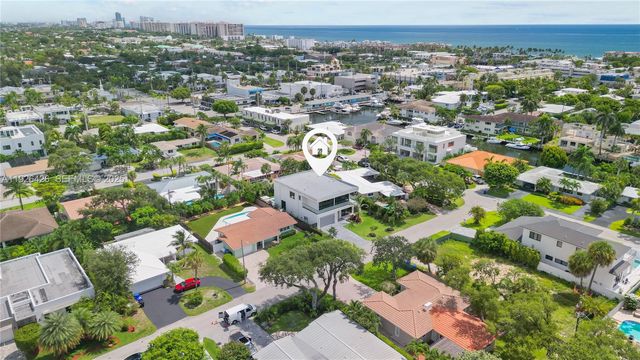255 Capri Ave, Lauderdale By The Sea, FL 33308