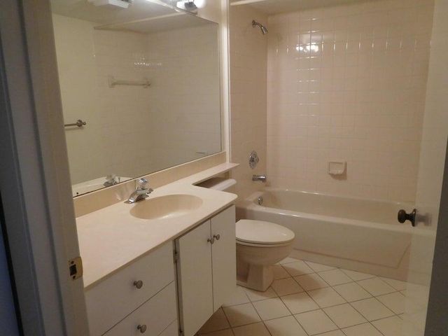 2741 Village Boulevard 304, West Palm Beach, FL 33409