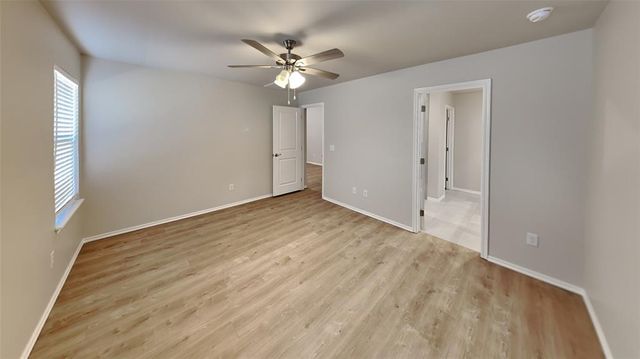 12704 Elba Drive, Yukon, OK 73099