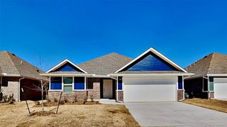 12704 Elba Drive, Yukon, OK 73099