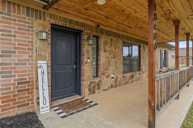 10486 Pheasant Run, Justin, TX 76247