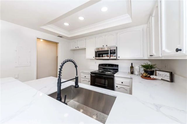 2301 Apricot, Irvine, CA 92618