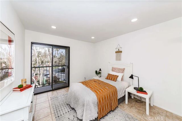 2301 Apricot, Irvine, CA 92618