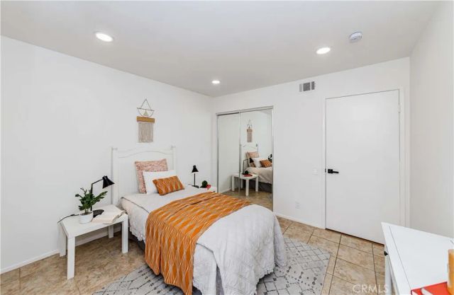 2301 Apricot, Irvine, CA 92618