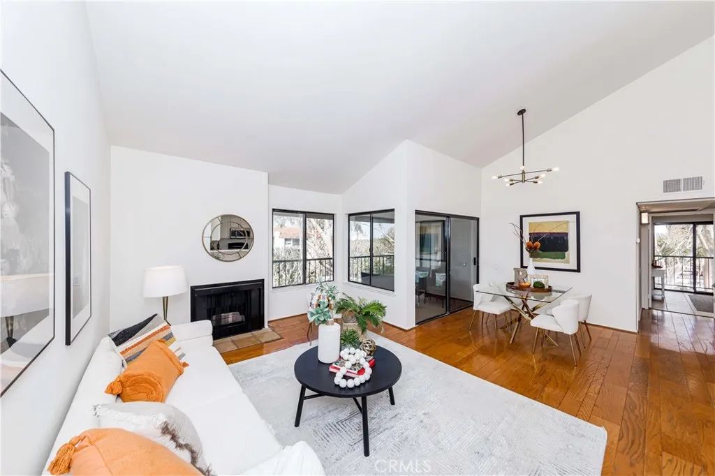 2301 Apricot, Irvine, CA 92618