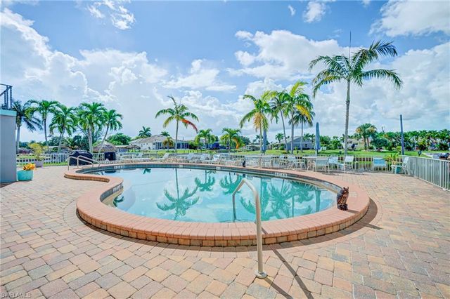 4940 Vincennes ST 204, Cape Coral, FL 33904
