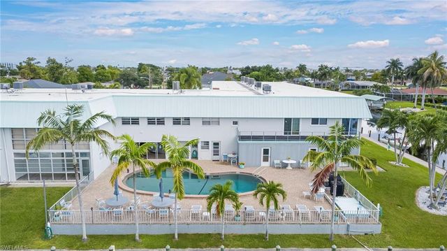 4940 Vincennes ST 204, Cape Coral, FL 33904