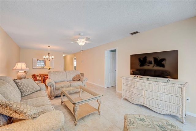 4940 Vincennes ST 204, Cape Coral, FL 33904