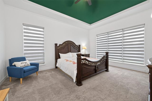 10383 Bayou Oaks Drive, Conroe, TX 77385