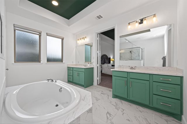 10383 Bayou Oaks Drive, Conroe, TX 77385