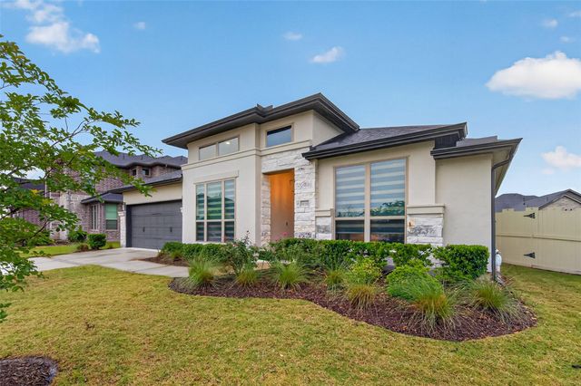 10383 Bayou Oaks Drive, Conroe, TX 77385