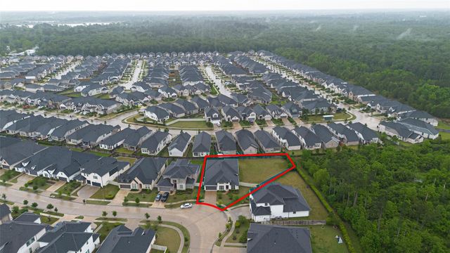 10383 Bayou Oaks Drive, Conroe, TX 77385