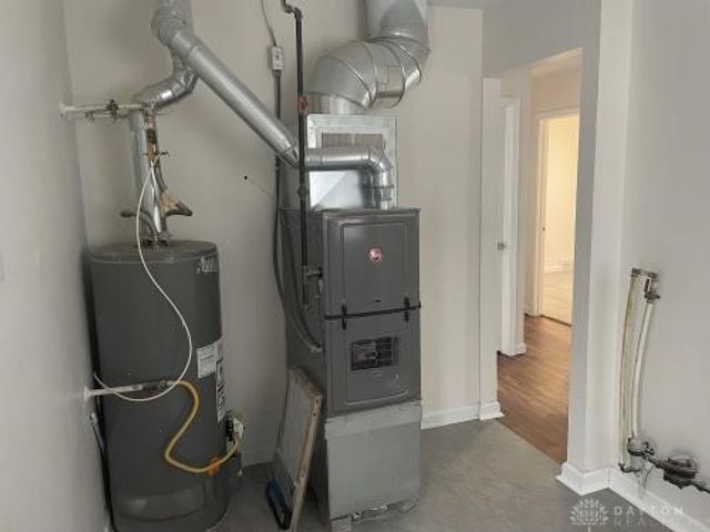 405 Mertland Avenue, Dayton, OH 45431