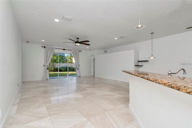 29822 BOYETTE OAKS PLACE, Wesley Chapel, FL 33545