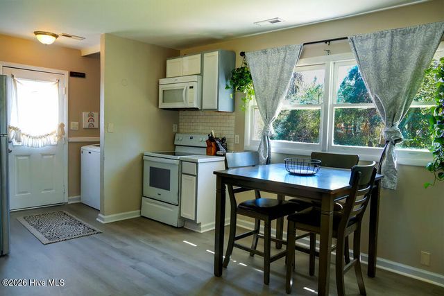 113 Shamrock Drive, Jacksonville, NC 28540