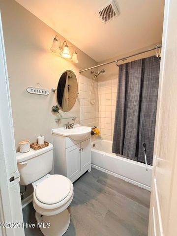 113 Shamrock Drive, Jacksonville, NC 28540