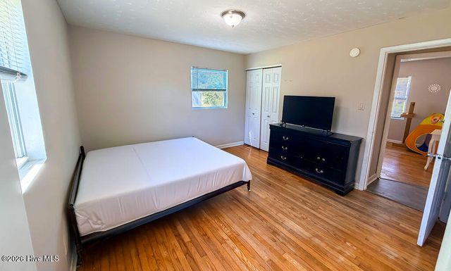 113 Shamrock Drive, Jacksonville, NC 28540