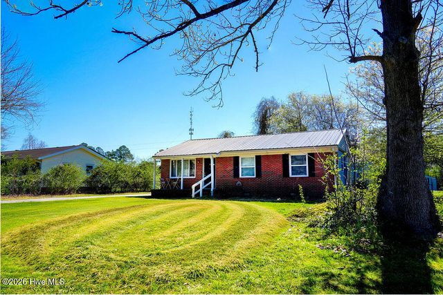 113 Shamrock Drive, Jacksonville, NC 28540