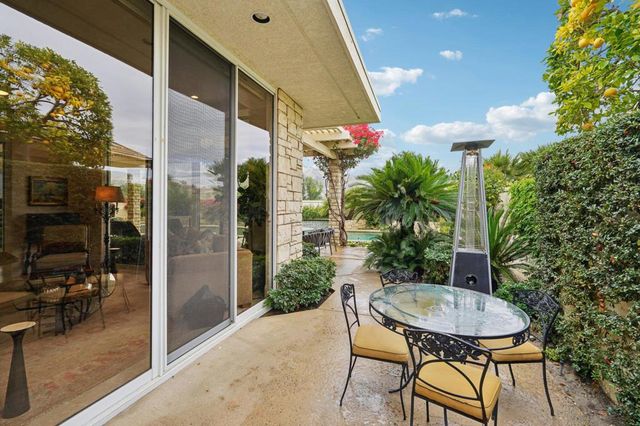 74 Mayfair Drive, Rancho Mirage, CA 92270