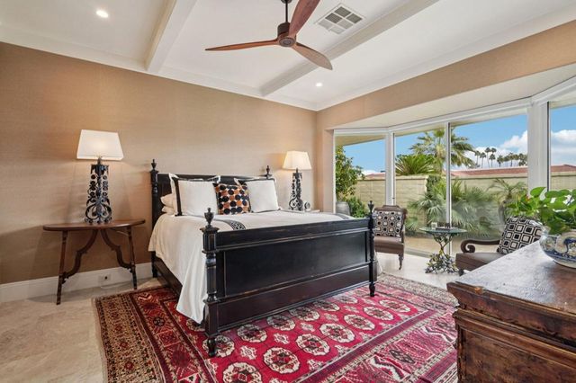 74 Mayfair Drive, Rancho Mirage, CA 92270