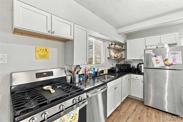 512 Eggering Drive, O'fallon, MO 63366