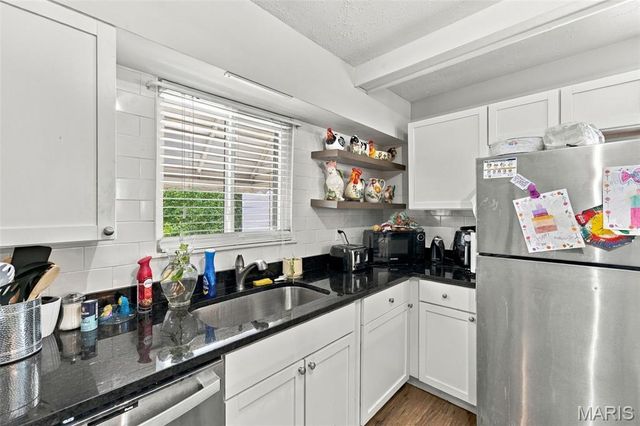 512 Eggering Drive, O'fallon, MO 63366