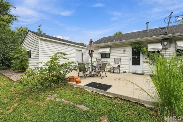 512 Eggering Drive, O'fallon, MO 63366