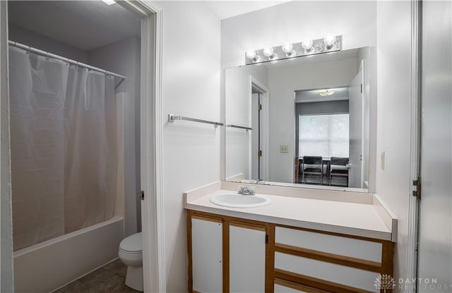 978 Irving Avenue 5, Dayton, OH 45419