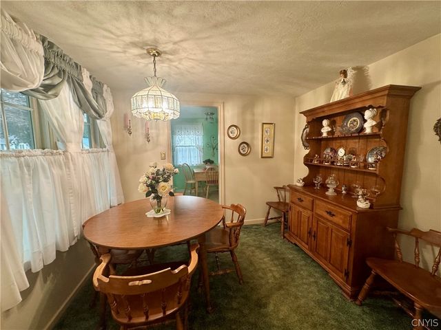 125 Crystal Drive, Clay, NY 13212